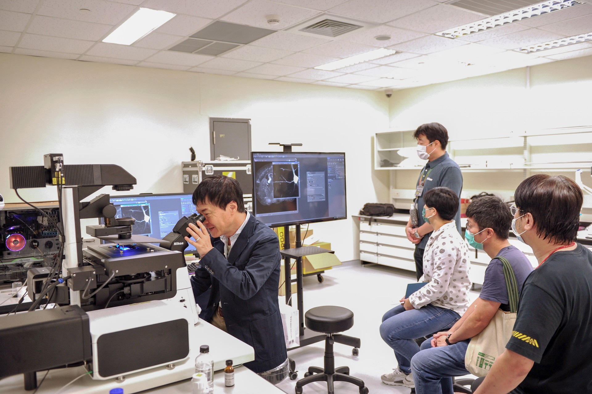 6/9 當代生醫顯微影像技術研討會精彩花絮，Nikon AX R NSPARC 預約試掃就在成功大學熱烈報名中！