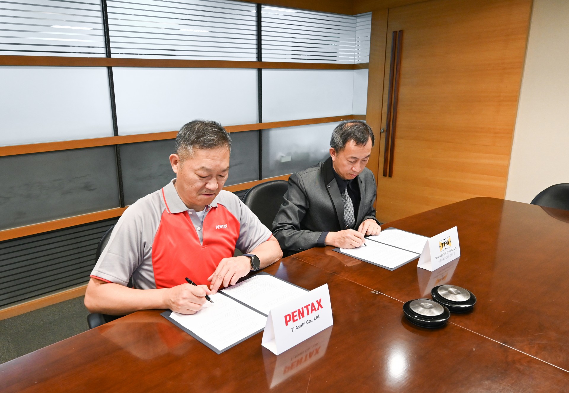 【新聞快訊】TI Asahi與國祥貿易合作夥伴台灣光電共同簽署PENTAX維修授權協議，全面擴大服務範圍